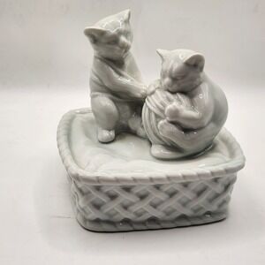 Vintage Takahashi San Francisco Porcelain Kittens Playing with Yarn Figurine